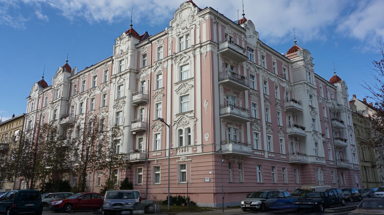 Profesionální rady pro cena nátěru fasády (Plzeň). Typy nátěrů a jejich cena