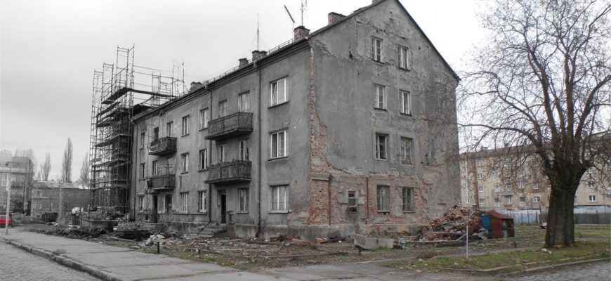 Užitečné poznatky o rekonstrukci panelových domů (Havířov) a praktické průvodce pro domovníky