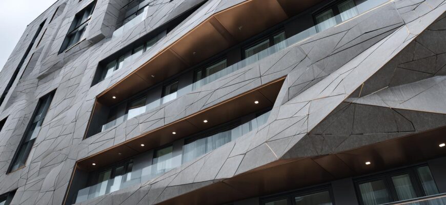 Detailní pohled na hydrofobní nátěr fasády v Karviné