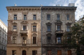 Postupy krok za krokem při renovaci fasády (Olomouc) Postupy krok za krokem při renovaci fasády (Olomouc)