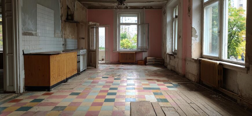 Nejčastější otázky kolem montáže podlahy v Chomutově