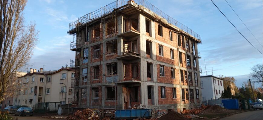 Zajímavé zkušenosti s zakládáním staveb v Jihlavě: příběhy z terénu